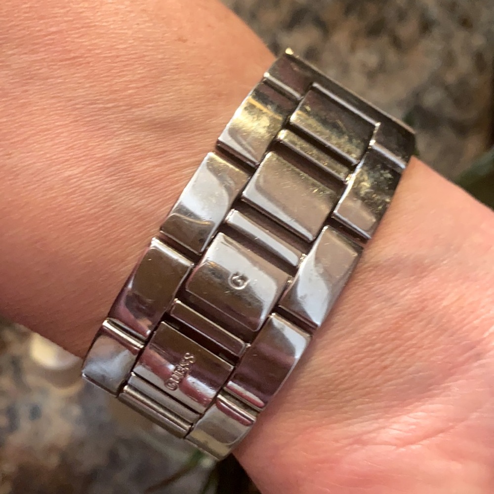 Guess watch - Picture 2 of 8